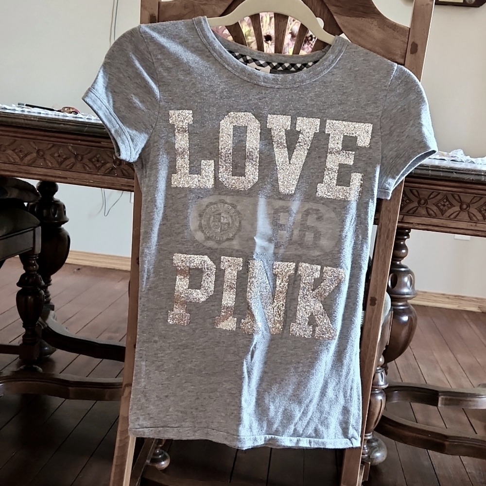 PINK Juniors Sz. Sm Tee